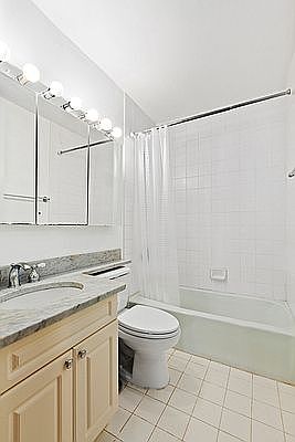 4th image of 350 W 50th St APT 6L