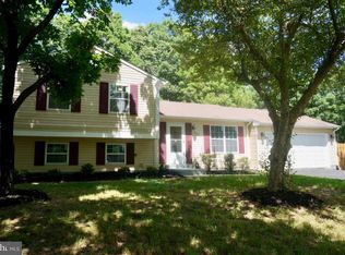 2202 Holly Oak Ct, Waldorf, MD 20601