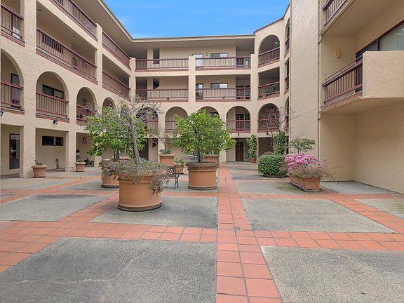 2nd image of 10 9th Ave APT 302
