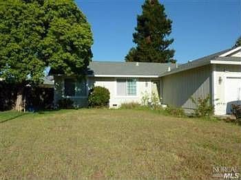 2nd image of 1151 Emily Ave