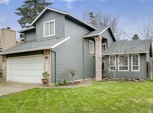 8543 SW Merlyne Ct, Portland, OR