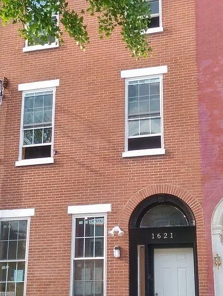 1621 Brown St #2 — Photo 16