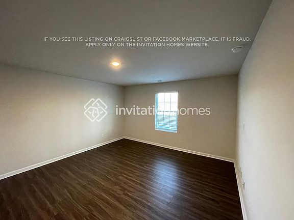 2nd image of 5024 Cameron Commons Pkwy