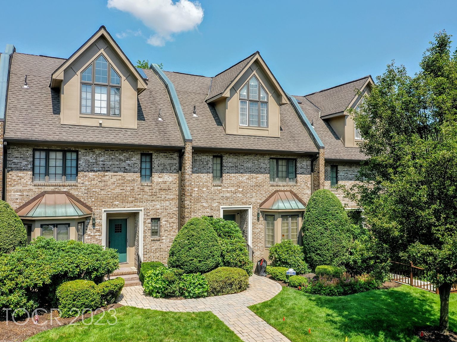 President Nixon's final residence was Park Ridge townhouse: Photos