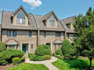 144 Ashley Pl, Park Ridge, NJ 07656