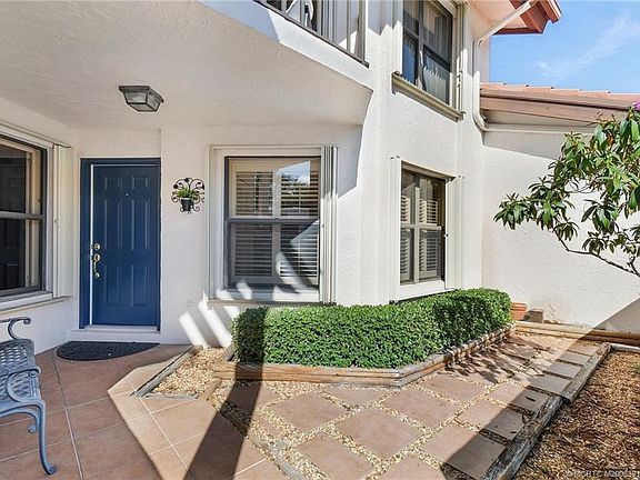 3rd image of 3480 SE Martinique Trce APT 103