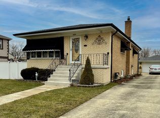 5320 Otto Pl, Oak Lawn, IL 60453