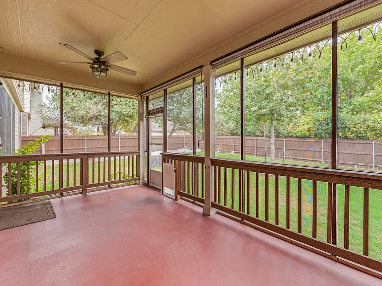 5723 White Oak Cv — Photo 22