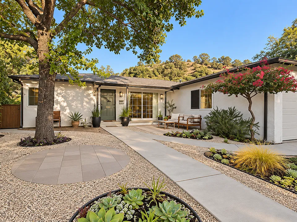 8304 Outland View Dr