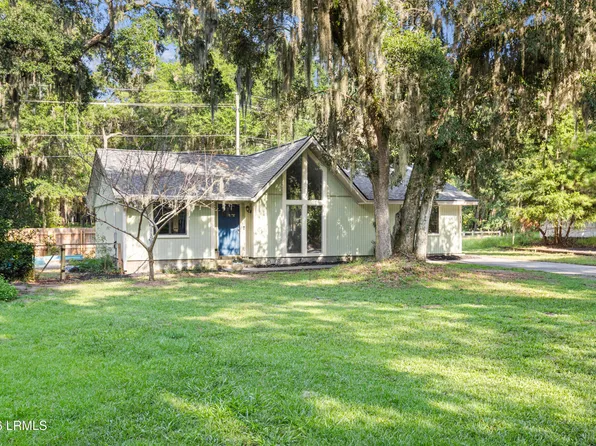 18 Partridge Circle, Beaufort, SC 29907