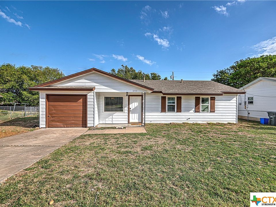 1st image of 2711 Live Oak Dr