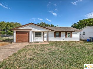 2711 Live Oak Dr, Copperas Cove, TX 76522
