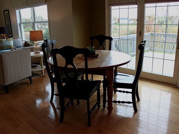 5th image of 3842 Wehle Pl