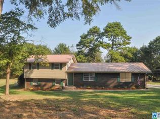 121 Dogwood Ln, Jacksonville, AL 36265