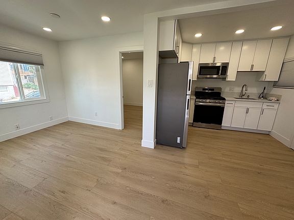 3rd image of 1065 20th St