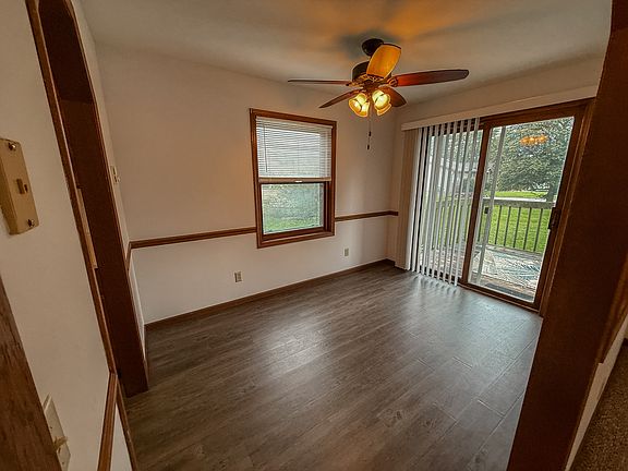 4th image of 653 Galena Ct