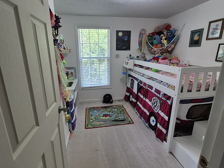 2210 S Lowell St — Photo 17
