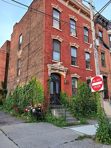 275 Elm St #2 Photo 1