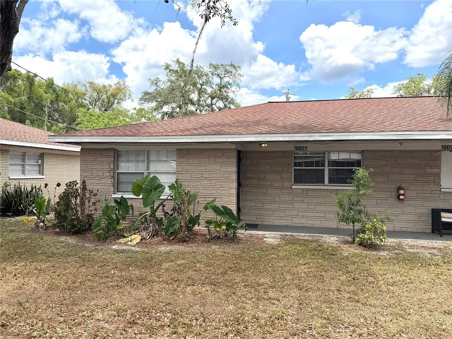 5303 Oakwood Ct — Photo 1