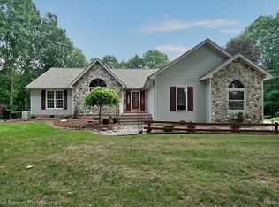 4520 Loggers Pass, Attica, MI 48412