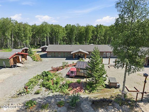 3rd image of 47767 S Brower Pl