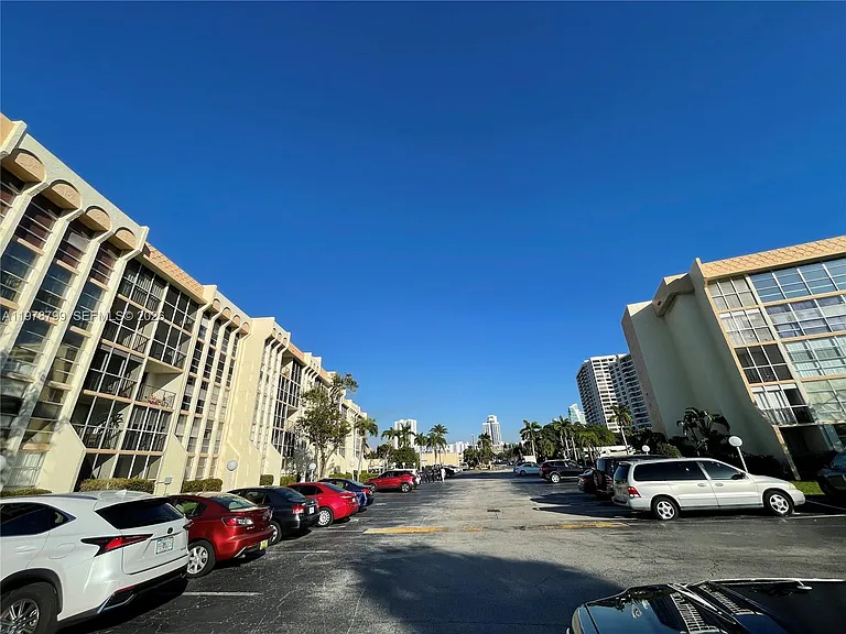 851 Three Islands Blvd #209 — Photo 29