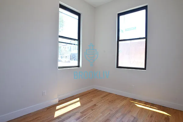 Rented by null | media 18