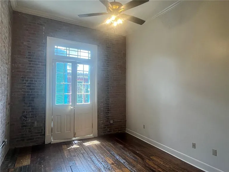 1029 Saint Peter St #4 — Photo 11