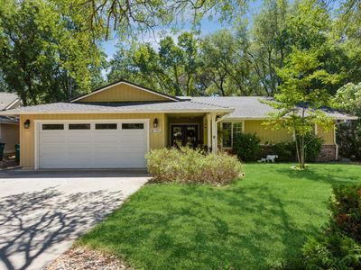 17807 Foxtail Dr, Penn Valley, CA, 95946