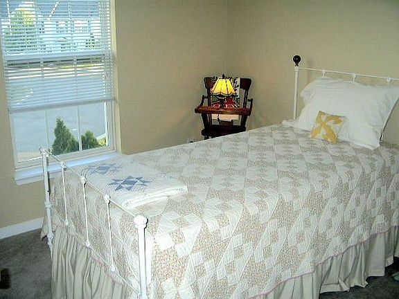 4th image of 2529 Mountain Ash Cir
