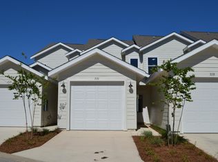 7131 Majestic Blvd, Navarre, FL 32566