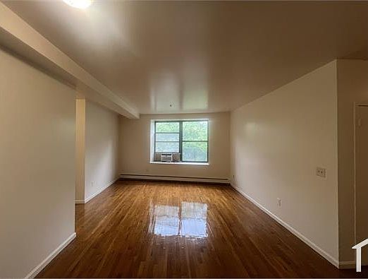 1st image of 1 Mapes Ave