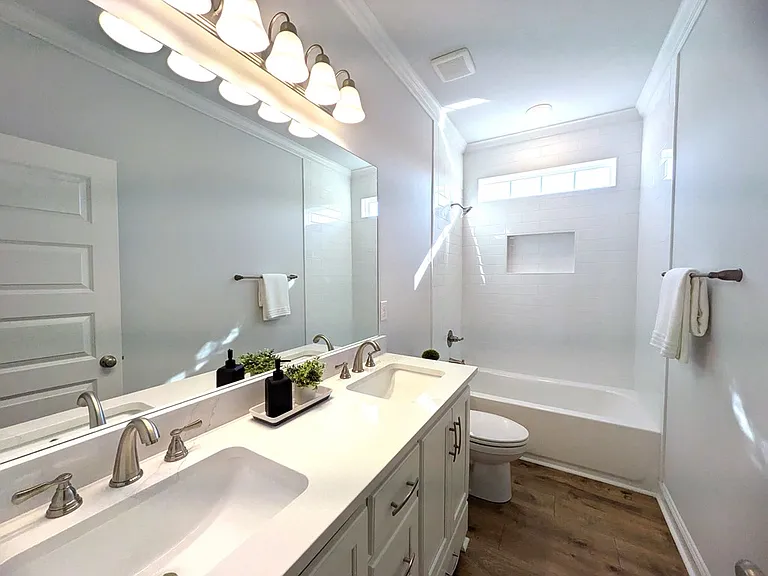 111 Nicole Britt Dr — Photo 32