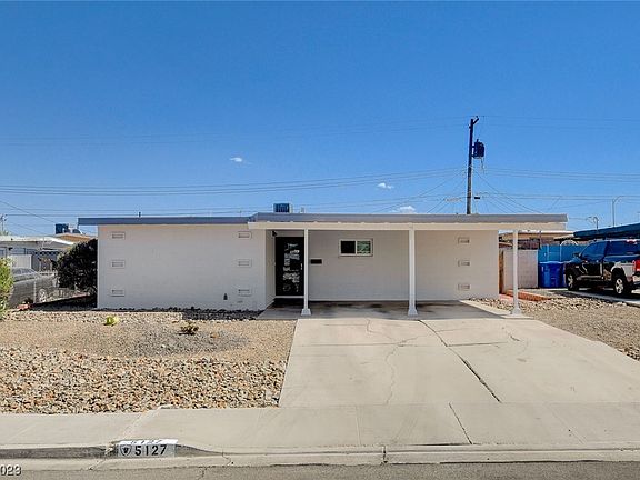 2nd image of 5127 Newton Dr