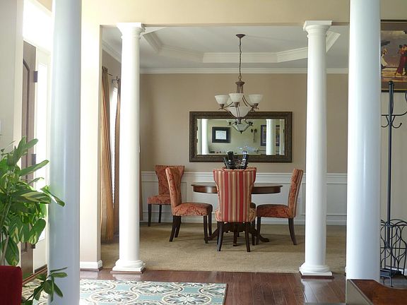 4th image of 1002 Pipercove Way