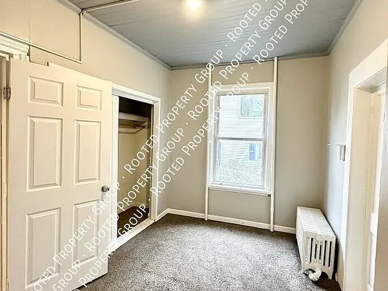 35 11th St #1 — Photo 6