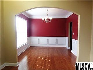 3rd image of 5044 Orchard Park Dr