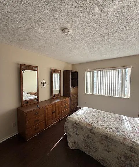 321 Lake Evelyn Dr — Photo 5