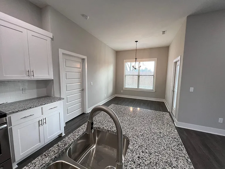 6051 W Mecklin St — Photo 48