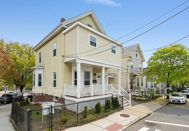 79 Derby St #2 — Photo 16
