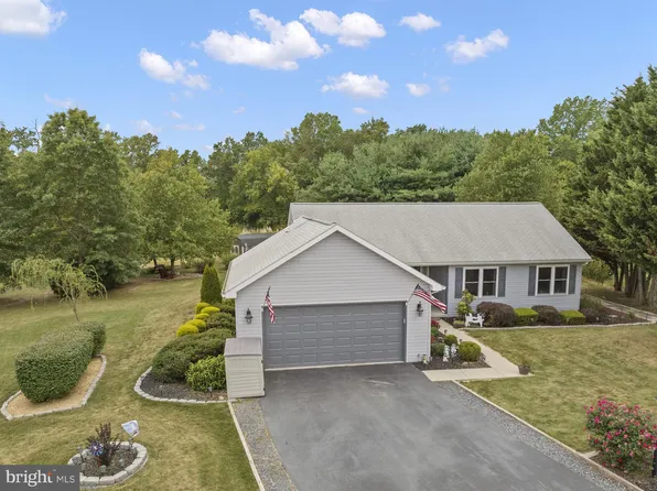 35 S Steeplechase, Gettysburg, PA 17325