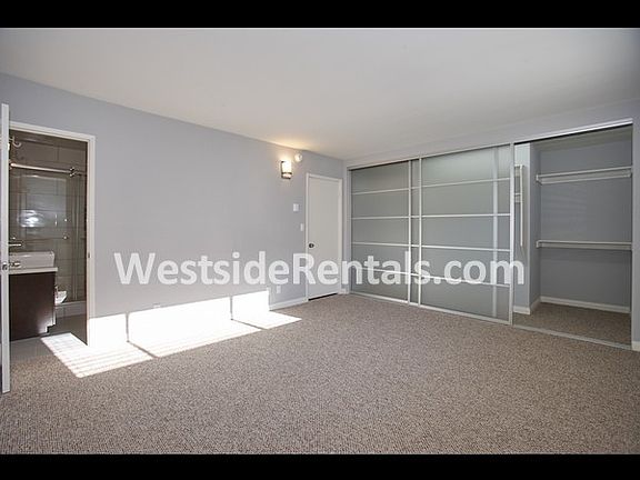 2nd image of 1518 12th St APT 2
