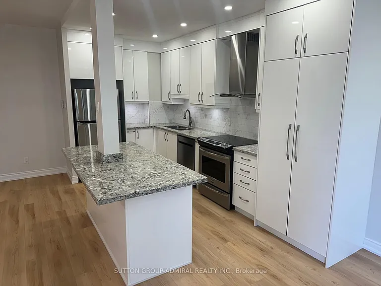 40 Baif Blvd #105 — Photo 9