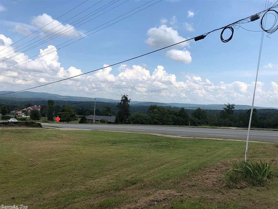 2nd image of 1076 Highway 65 S