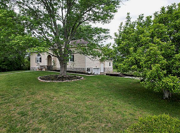 4th image of 1678 Little Hickman Rd