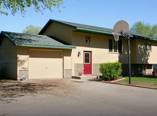 905 12th St SW, Little Falls, MN 56345