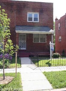78 54th St SE, Washington, DC, 20019