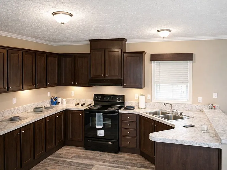 465 Biscayne Blvd — Photo 13