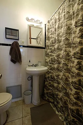 Rented by Keller Williams NYC | media 40