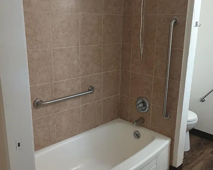 1714 W Shaw Ave #A — Photo 5